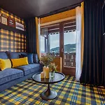 Mamie Hotel